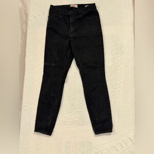 Wrangler Black High-Rise Jeans C8